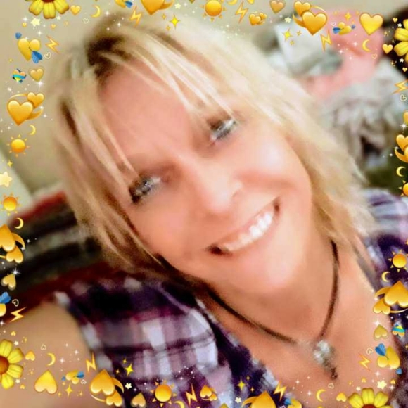 Meet your Posher, Lucky - Picture 2 of 2